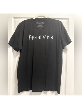 FRIENDS The Television Series tee shirt like new XL